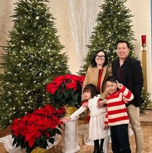 Meet your Posher, Kim